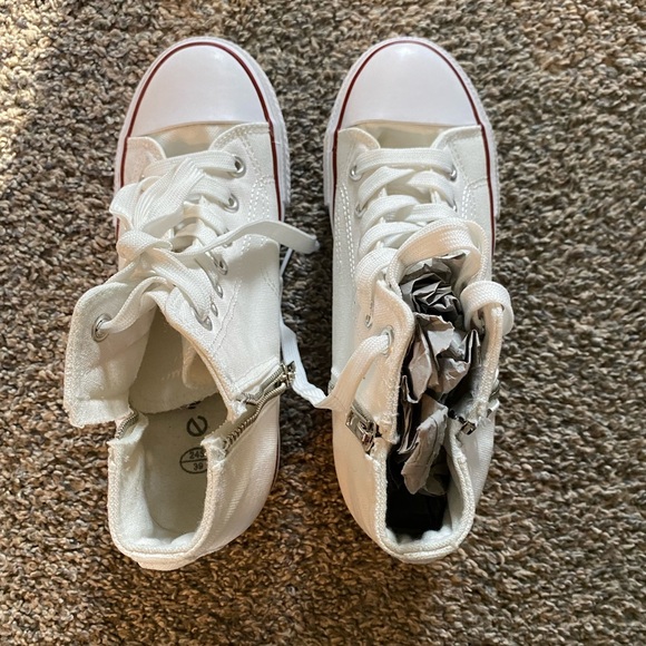 Women’s white platform shoe size 9 - Picture 2 of 2